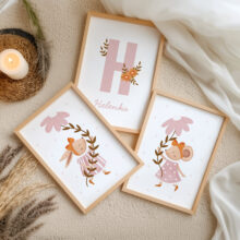 prezent na narodziny dziecka plakat z imieniem urocze bajkowe plakaty do pokoju dziecięcego metryczka plakat z imieniem chrzest